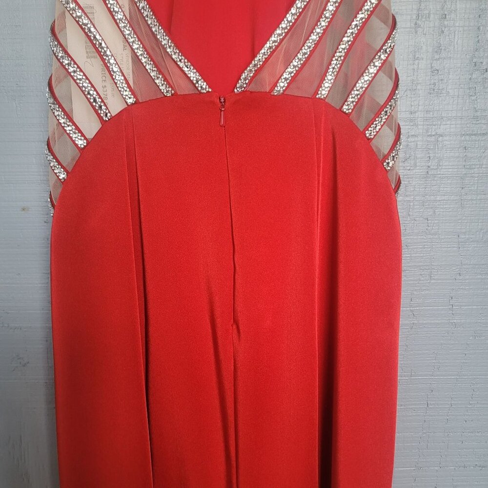 La Femme High Neck Beaded Side Cut Outs Prom, Bridal, Evening Maxi Dress. Size 4 - Picture 5 of 12